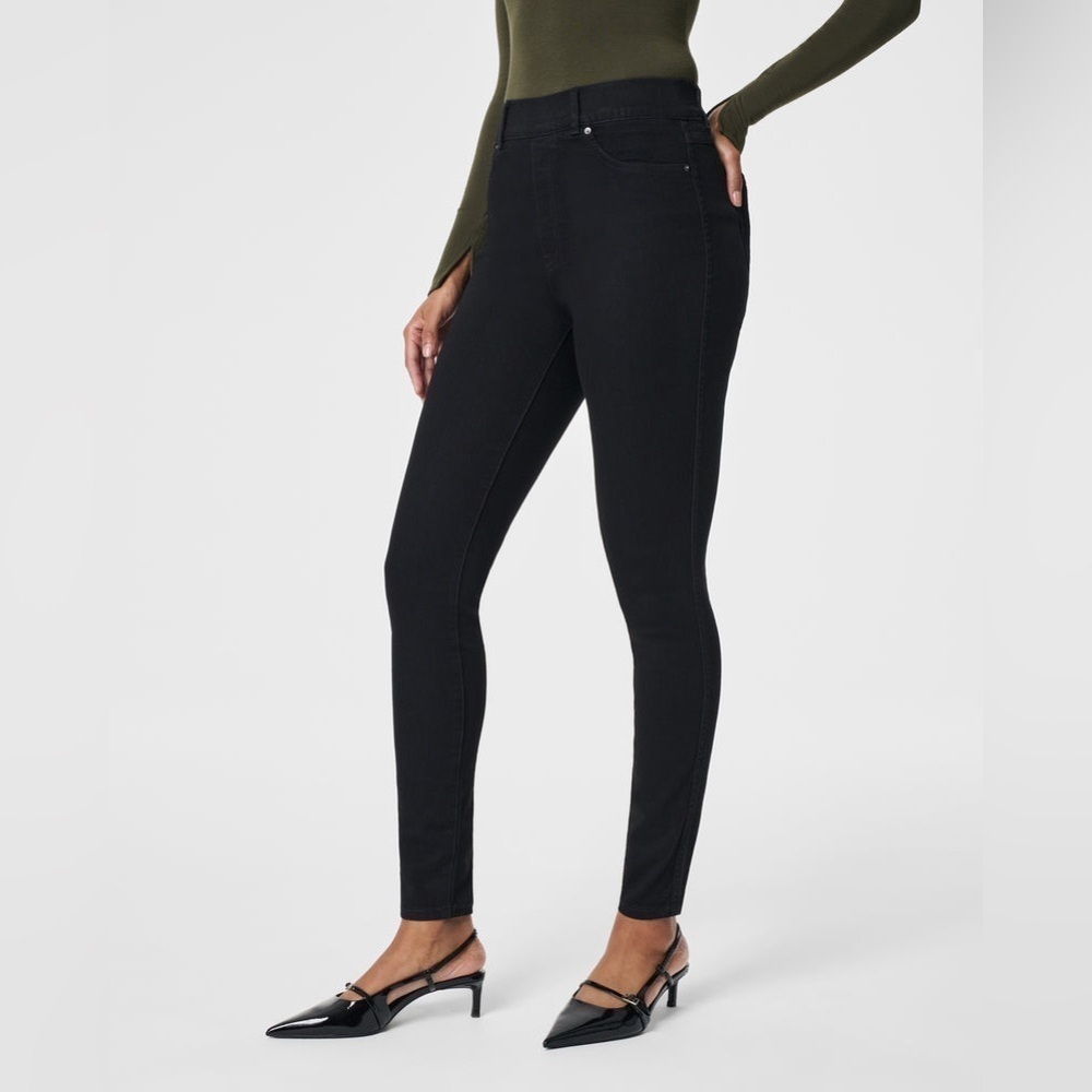Spanx Womens EveryWear Skinny Jeans Sz Small Black Shaping TummyTamer Ankle Fit